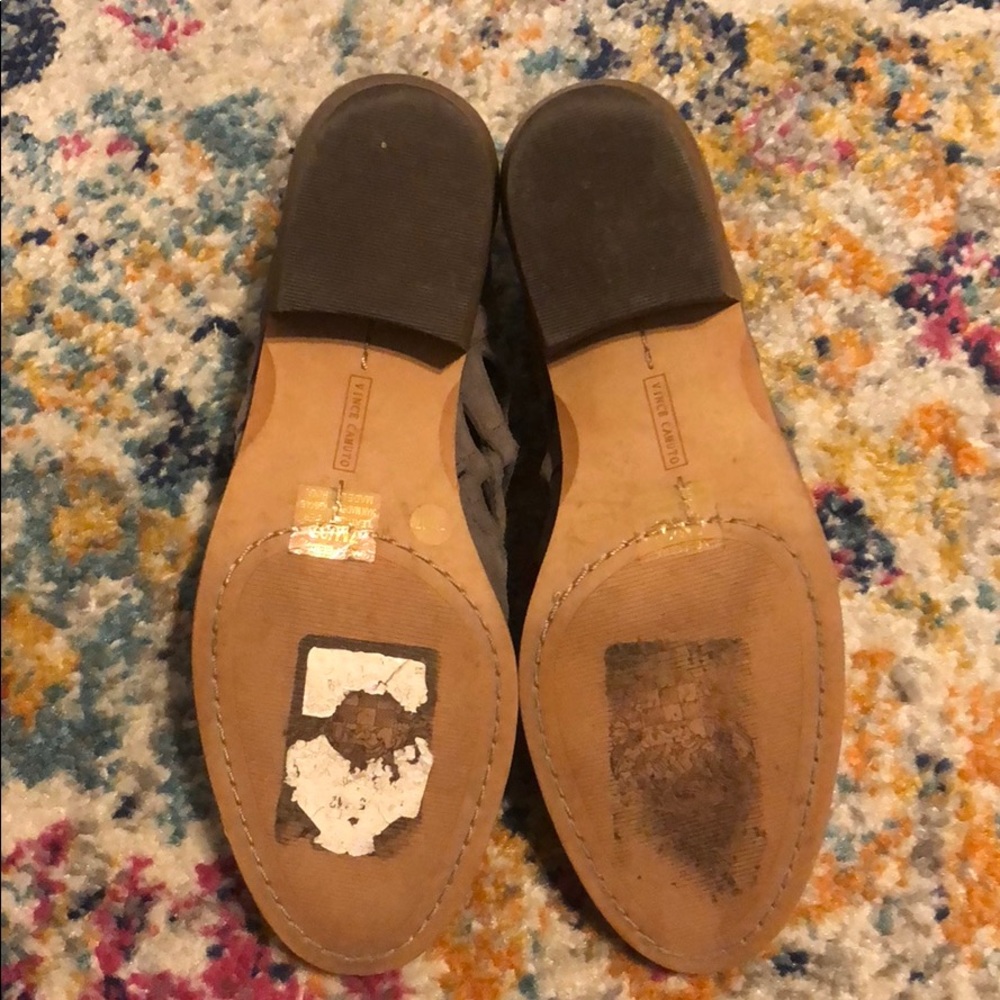 Cut out booties - Picture 3 of 5